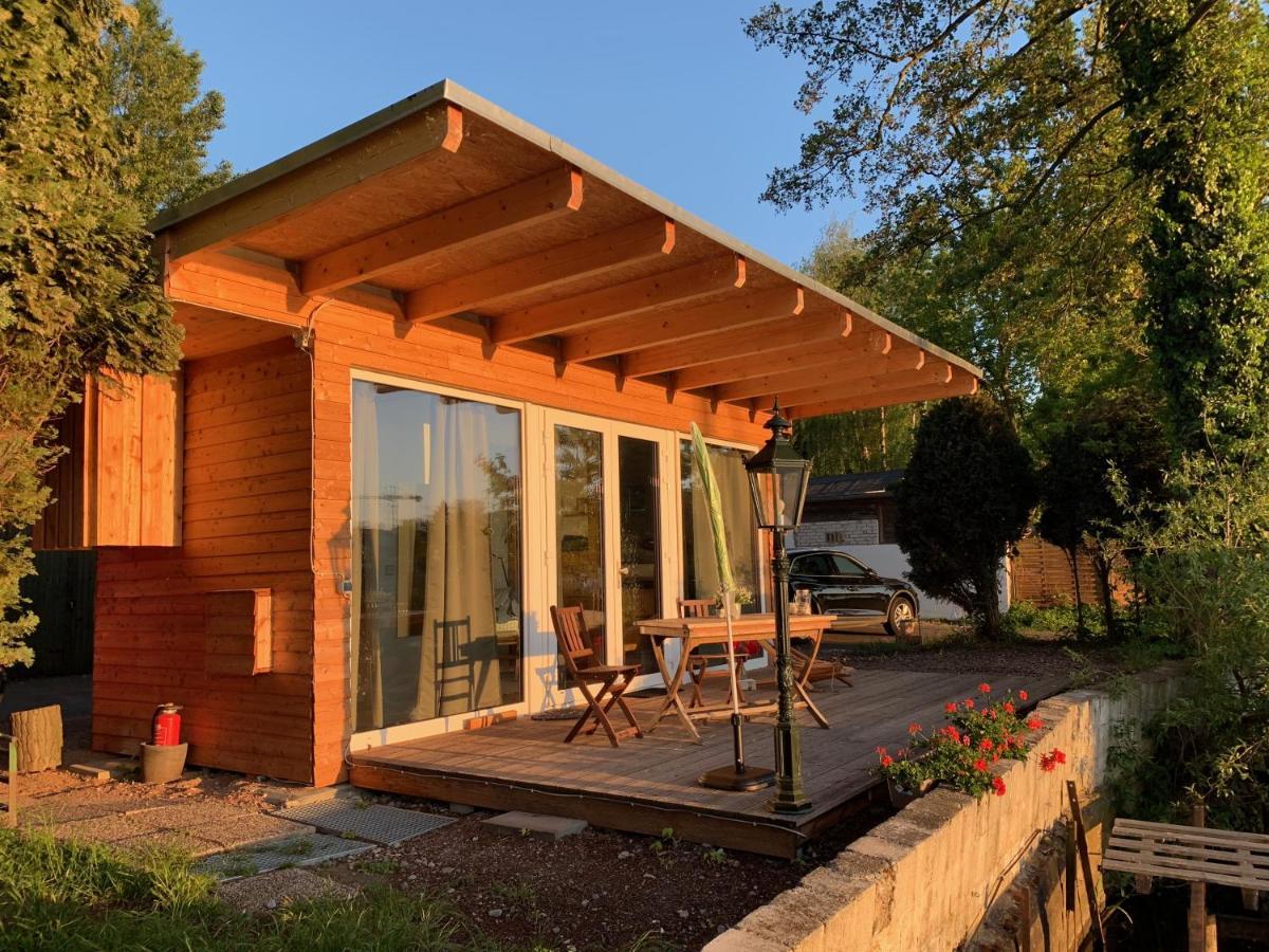 Tiny House Oder Ferienwohnung Auf Der Sunset Marina Berlín Exterior foto