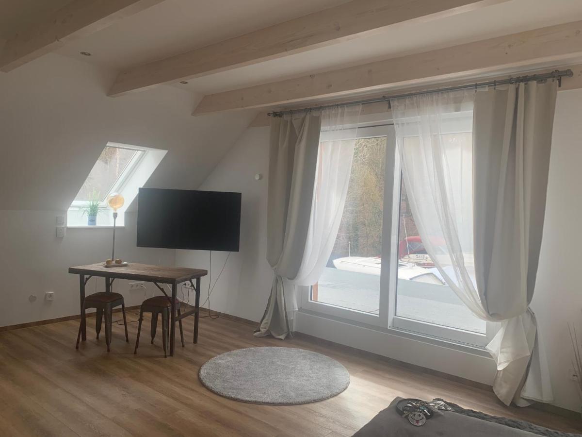 Tiny House Oder Ferienwohnung Auf Der Sunset Marina Berlín Exterior foto