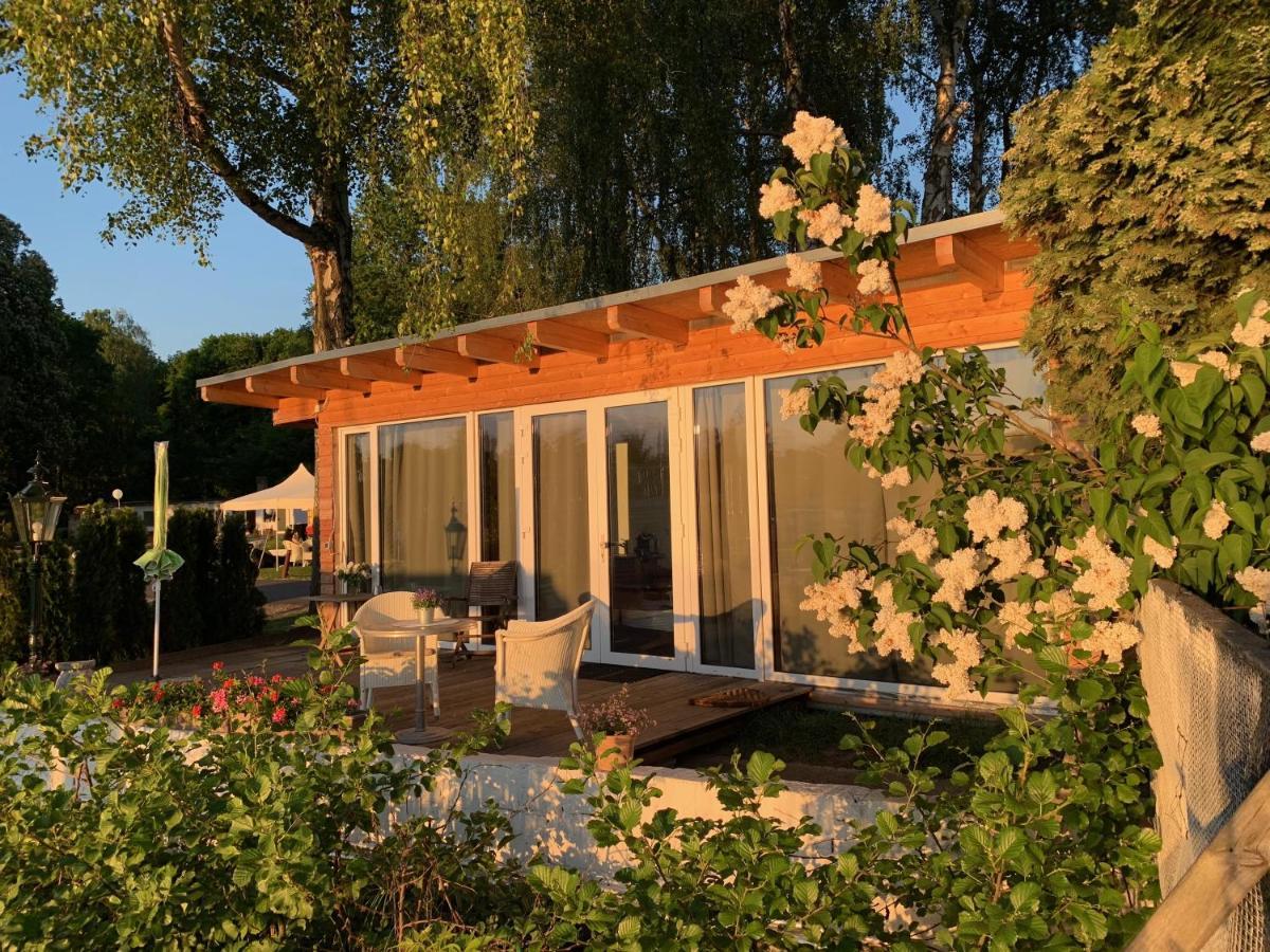 Tiny House Oder Ferienwohnung Auf Der Sunset Marina Berlín Exterior foto