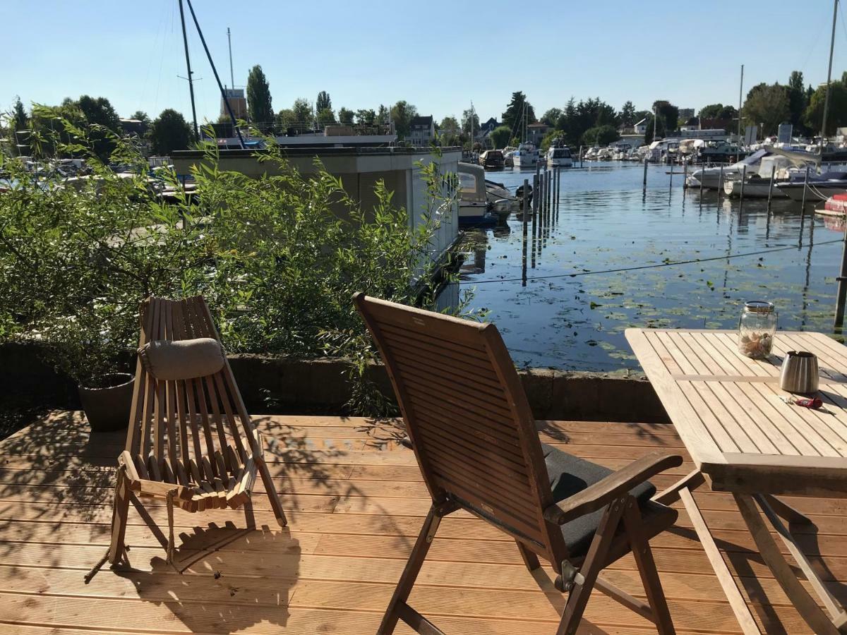 Tiny House Oder Ferienwohnung Auf Der Sunset Marina Berlín Exterior foto